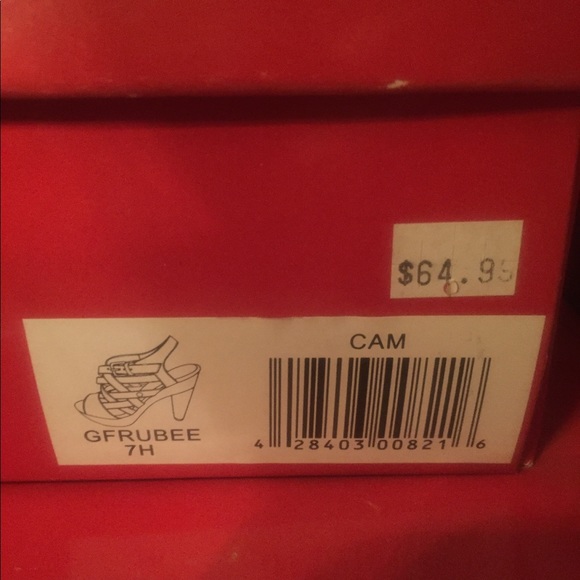 Wore once nice guess shoes - Picture 4 of 5